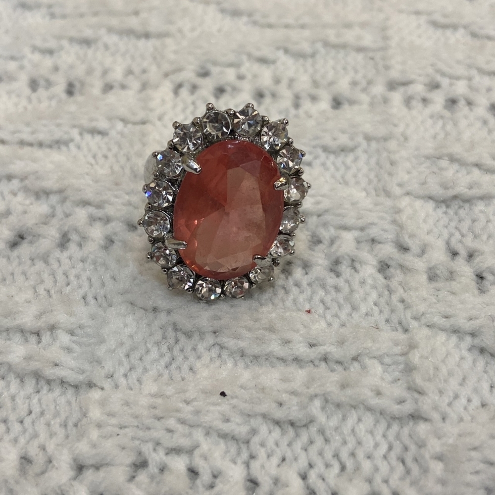 Pink Sapphire Princess Ring - Picture 3 of 6